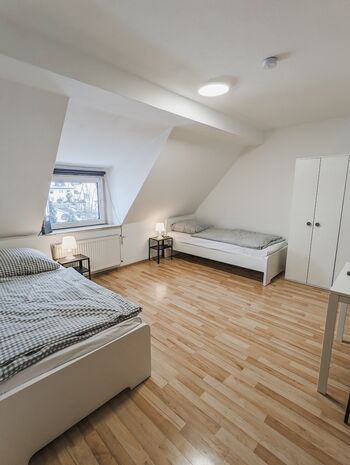 TOP Apartments Meschede, 18 Pers. Meschede, Bestwig, Brilon Bild 1 TOP Apartments Meschede, 18 Pers. Meschede, Bestwig, Brilon Bild 1