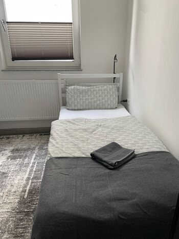 Ferienwohnung in Stuttgart-Zuffenhausen Bild 1 Ferienwohnung in Stuttgart-Zuffenhausen Bild 1