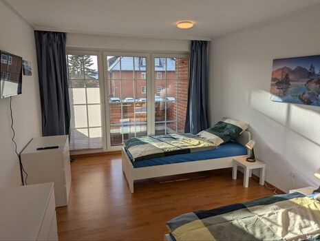 Gemütliche Wohnungen, 2 und 3 Zimmer + Vollausstattung 5/6 P Bild 2 Gemütliche Wohnungen, 2 und 3 Zimmer + Vollausstattung 5/6 P Bild 2