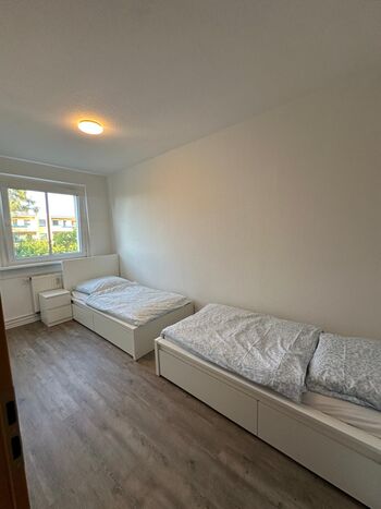 3Raum Wohnung 69qm - Autobahnnah-Nähe Flughafen. Bild 1 3Raum Wohnung 69qm - Autobahnnah-Nähe Flughafen. Bild 1