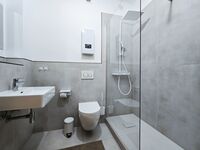 Moderne Apartments in Krefeld: 4 bis 16 Personen | Top-Lage Bild 2 Moderne Apartments in Krefeld: 4 bis 16 Personen | Top-Lage Bild 2