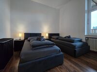Moderne Apartments in Krefeld: 4 bis 16 Personen | Top-Lage Bild 3 Moderne Apartments in Krefeld: 4 bis 16 Personen | Top-Lage Bild 3