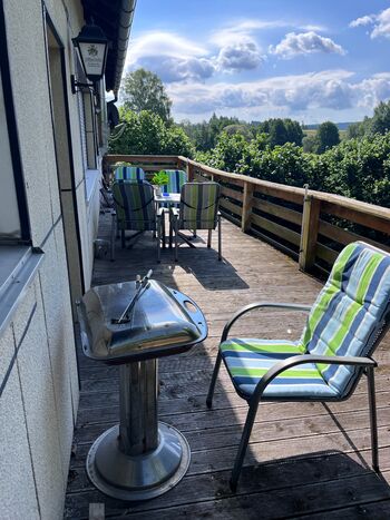 "Egerblick" in Röslau, Ortsrandlage, sehr ruhig, Balkon und Terrasse Bild 2 "Egerblick" in Röslau, Ortsrandlage, sehr ruhig, Balkon und Terrasse Bild 2