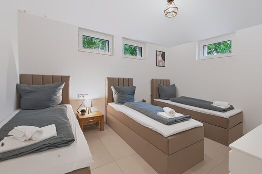 Wohnung mit Garten, Waschmaschine, voll ausgestattet, über 20 Appartment Bild 3 Wohnung mit Garten, Waschmaschine, voll ausgestattet, über 20 Appartment Bild 3