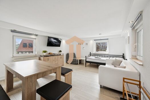 Esszimmer EG mit 1 Bett (Reserve) Esszimmer EG mit 1 Bett (Reserve)