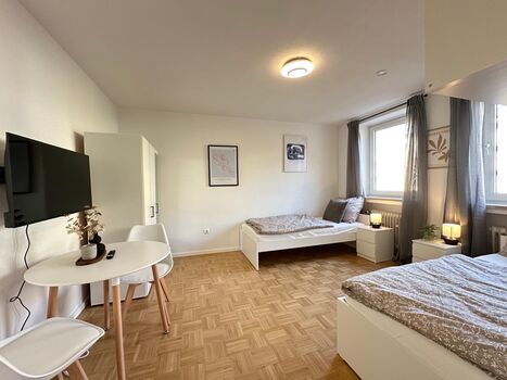 TOP Wohnung nähe Ostbahnhof/5 Personen! Bild 3 TOP Wohnung nähe Ostbahnhof/5 Personen! Bild 3