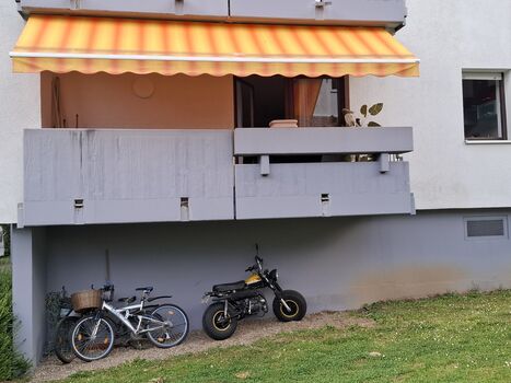 Terrasse mit Markise Terrasse mit Markise