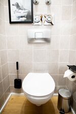 Separates WC innerhalb der Wohnung Separates WC innerhalb der Wohnung