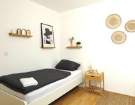 Spacious 6 Bed Apartment with Balcony Ideal for Work Crews Bild 3 Spacious 6 Bed Apartment with Balcony Ideal for Work Crews Bild 3