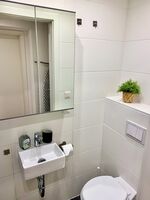 5 Zimmer Apartment mit 2 Badezimmern für 9 Personen Foto 3 5 Zimmer Apartment mit 2 Badezimmern für 9 Personen Foto 3