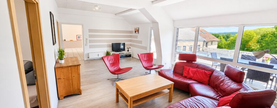 Loft für 8 Gäste 135qm Dachterrasse Wlan Parkplatz Smart Bild 1 Loft für 8 Gäste 135qm Dachterrasse Wlan Parkplatz Smart Bild 1