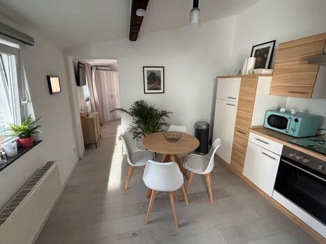 Kleine Wohnung für zwei Personen in Hürth Bild 1 Kleine Wohnung für zwei Personen in Hürth Bild 1