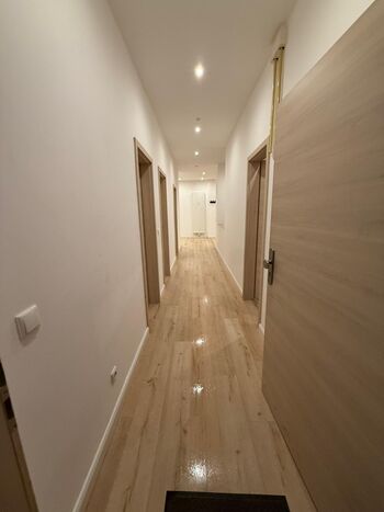 5-Raum Wohnung in Tessin Bild 1 5-Raum Wohnung in Tessin Bild 1