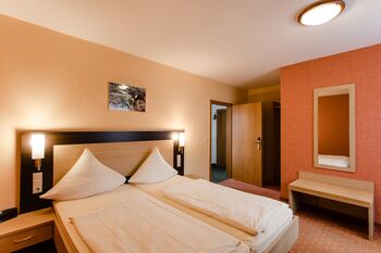 Schlafzimmer 1 Schlafzimmer 1