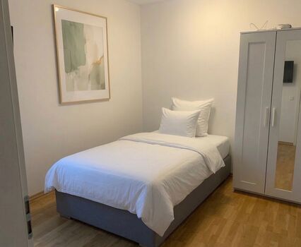 TOP ZIMMER, UNTERKÜNFTE UND FERIENWOHNUNGEN NORDERSTEDT Bild 5 TOP ZIMMER, UNTERKÜNFTE UND FERIENWOHNUNGEN NORDERSTEDT Bild 5