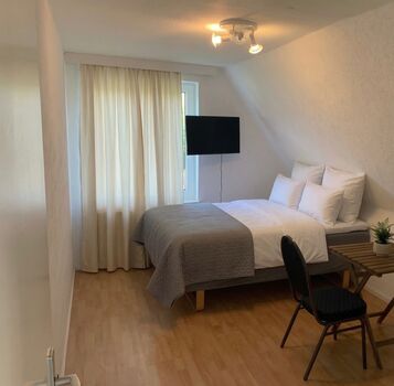 TOP ZIMMER, UNTERKÜNFTE UND FERIENWOHNUNGEN NORDERSTEDT Bild 2 TOP ZIMMER, UNTERKÜNFTE UND FERIENWOHNUNGEN NORDERSTEDT Bild 2