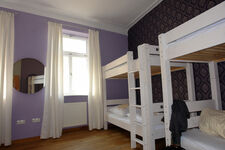 Mehrbettzimmer Mehrbettzimmer