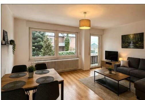 Essbereich / Wohnzimmer Essbereich / Wohnzimmer