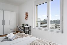 Exclusive 4-Zimmer Wohnung | Zentrum | WLAN I Parkplatz Bild 1 Exclusive 4-Zimmer Wohnung | Zentrum | WLAN I Parkplatz Bild 1
