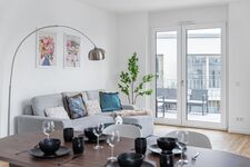 Exclusive 4-Zimmer Wohnung | Zentrum | WLAN I Parkplatz Bild 7 Exclusive 4-Zimmer Wohnung | Zentrum | WLAN I Parkplatz Bild 7