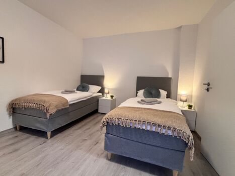 60 m² Bungalow | 3 Personen | W-Lan | Waschmaschine | MODERN Bild 1 60 m² Bungalow | 3 Personen | W-Lan | Waschmaschine | MODERN Bild 1