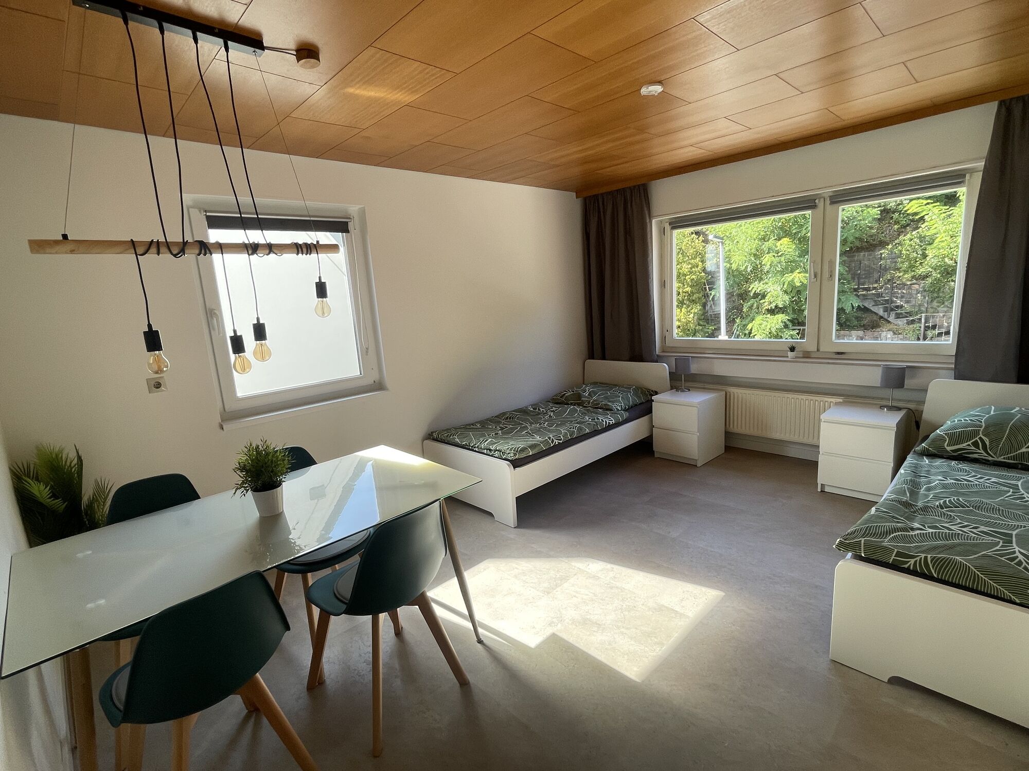 Doppelzimmer 1. OG Doppelzimmer 1. OG
