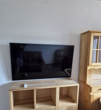 Wohnzimmer mit Fernsehr Wohnzimmer mit Fernsehr