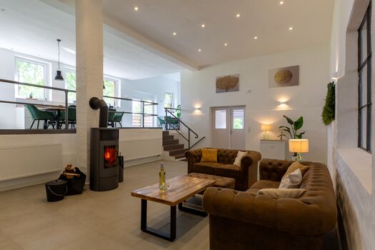 Großzügige Ferienwohnung in ruhiger Lage am Elbdeich. Garten Bild 2 Großzügige Ferienwohnung in ruhiger Lage am Elbdeich. Garten Bild 2