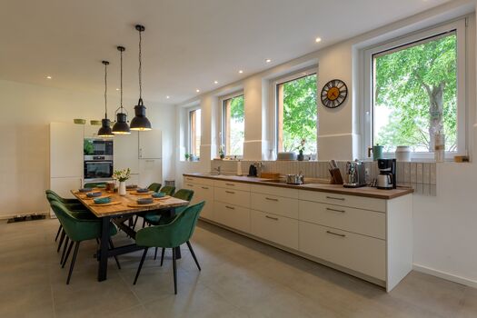 Großzügige Ferienwohnung in ruhiger Lage am Elbdeich. Garten Bild 3 Großzügige Ferienwohnung in ruhiger Lage am Elbdeich. Garten Bild 3