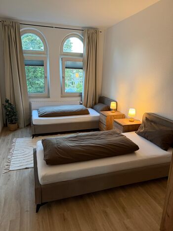 Schlafzimmer ! Schlafzimmer !