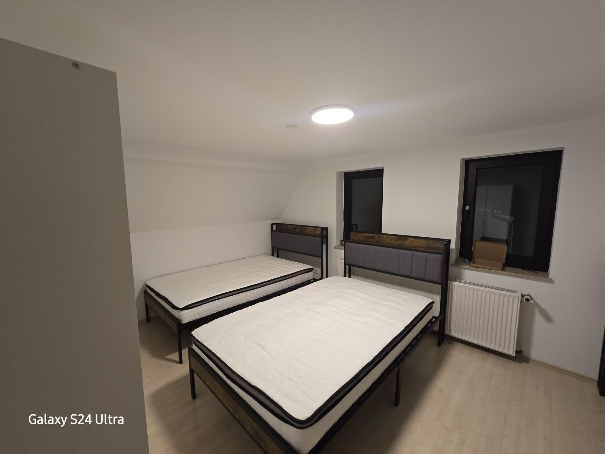3-Bett-Zimmer DG 3-Bett-Zimmer DG