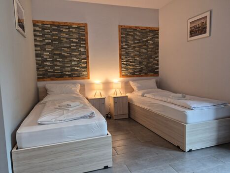 Zweibettzimmer Zweibettzimmer