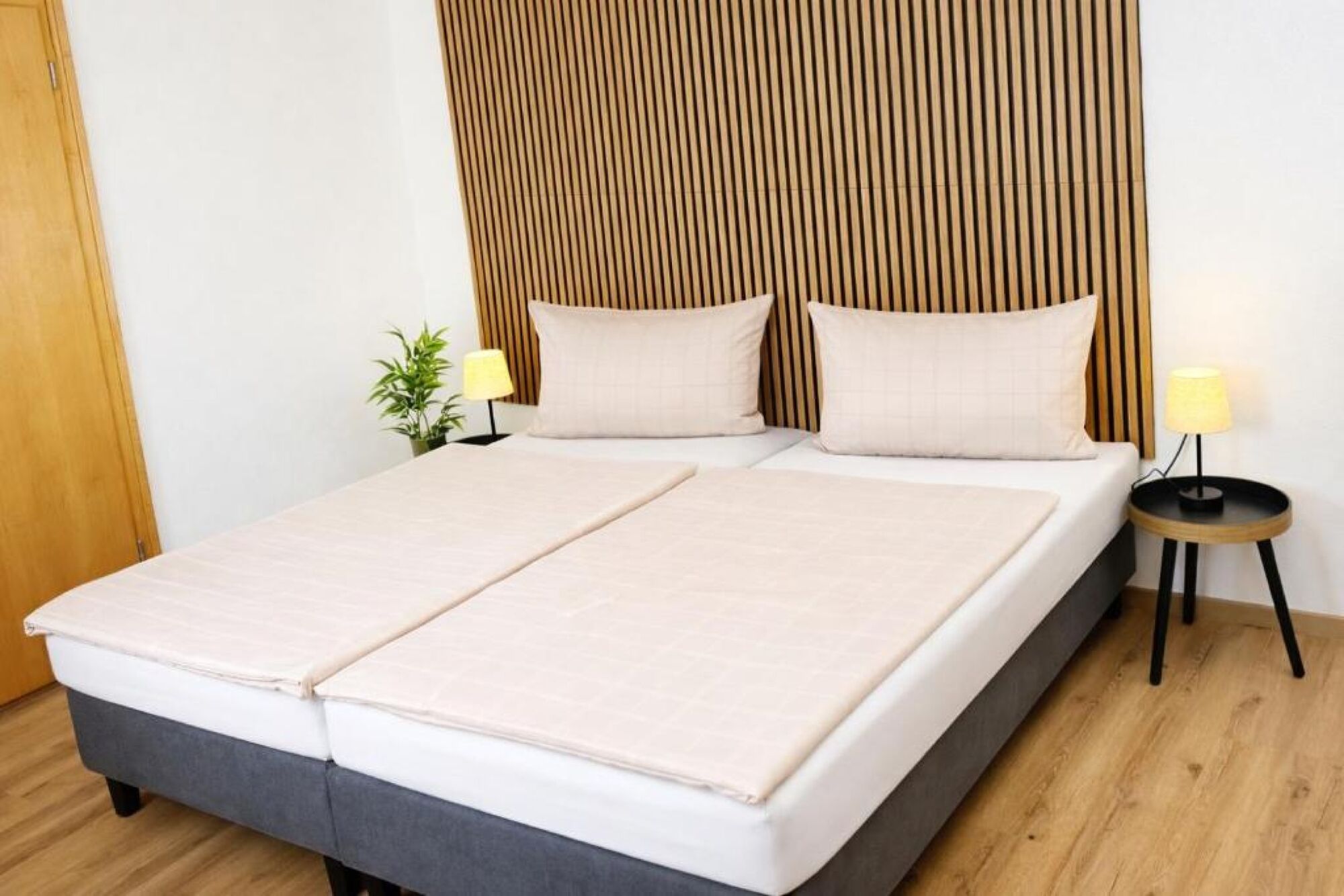 Doppelzimmer im Gästehaus Jekle am Marktplatz 6 Doppelzimmer im Gästehaus Jekle am Marktplatz 6