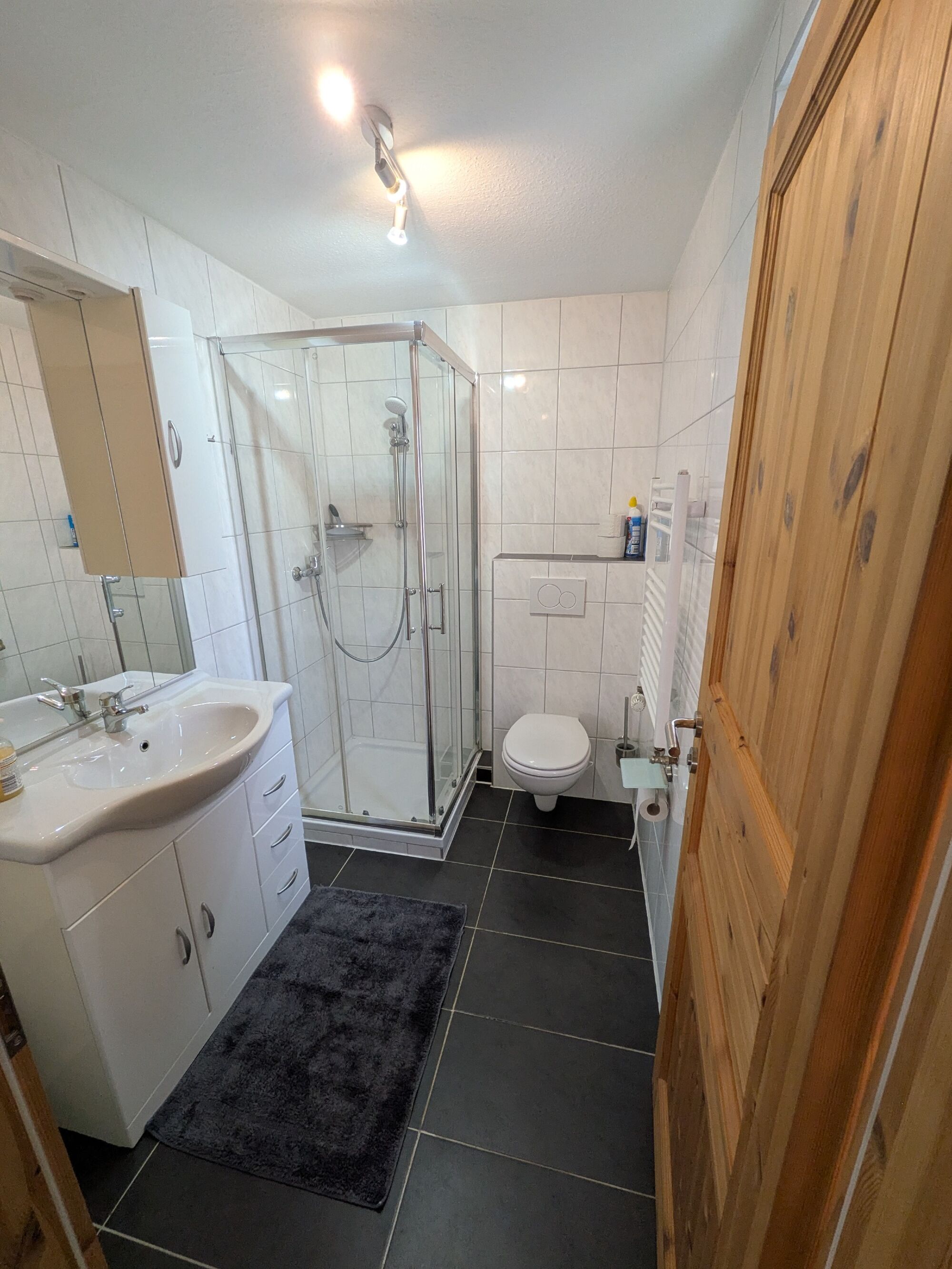 Bad Wohnung Nr.3 Einzelzimmer Bad Wohnung Nr.3 Einzelzimmer