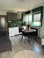 Komfortable 2-Zimmer-Wohnung mit Terrasse und Parkplatz Foto 2 Komfortable 2-Zimmer-Wohnung mit Terrasse und Parkplatz Foto 2