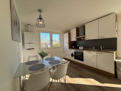 Renovierte Wohnung über den Dächern von Hilden Bild 1 Renovierte Wohnung über den Dächern von Hilden Bild 1