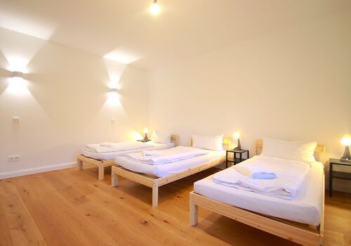 Rheinbay Krefeld Innenstadt Bild 2 Rheinbay Krefeld Innenstadt Bild 2