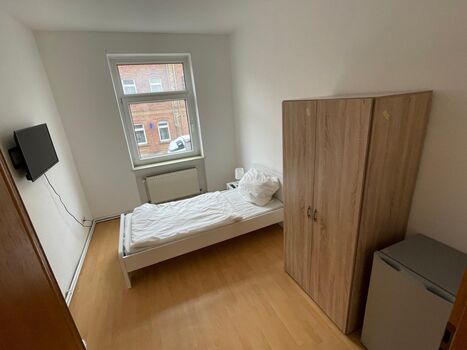 Sonderwünsche willkommen! Apartments mit WLAN und Parkplatz Bild 2 Sonderwünsche willkommen! Apartments mit WLAN und Parkplatz Bild 2