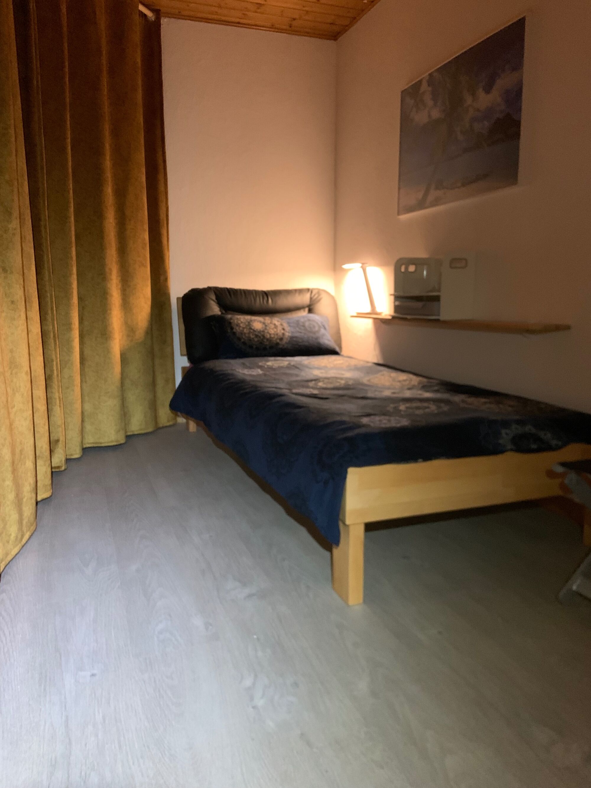 langes Bett mit 90 x 220 langes Bett mit 90 x 220