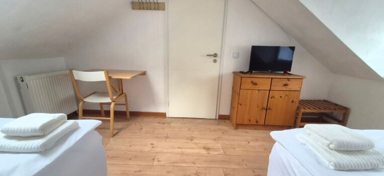 Schlafen 2 Wohnung 2 Schlafen 2 Wohnung 2