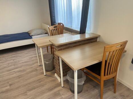 Mehrbettzimmer Mehrbettzimmer