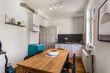 Marburger | Zentral, bis 8 Personen, WLAN, Netflix Picture 3 Marburger | Zentral, bis 8 Personen, WLAN, Netflix Picture 3