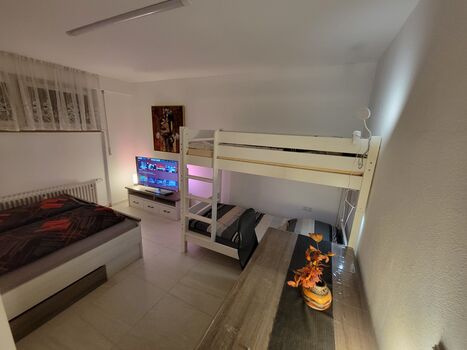 Ostfildern Kemnat- nah an Flughafen Messe/Stuttgart Bild 1 Ostfildern Kemnat- nah an Flughafen Messe/Stuttgart Bild 1