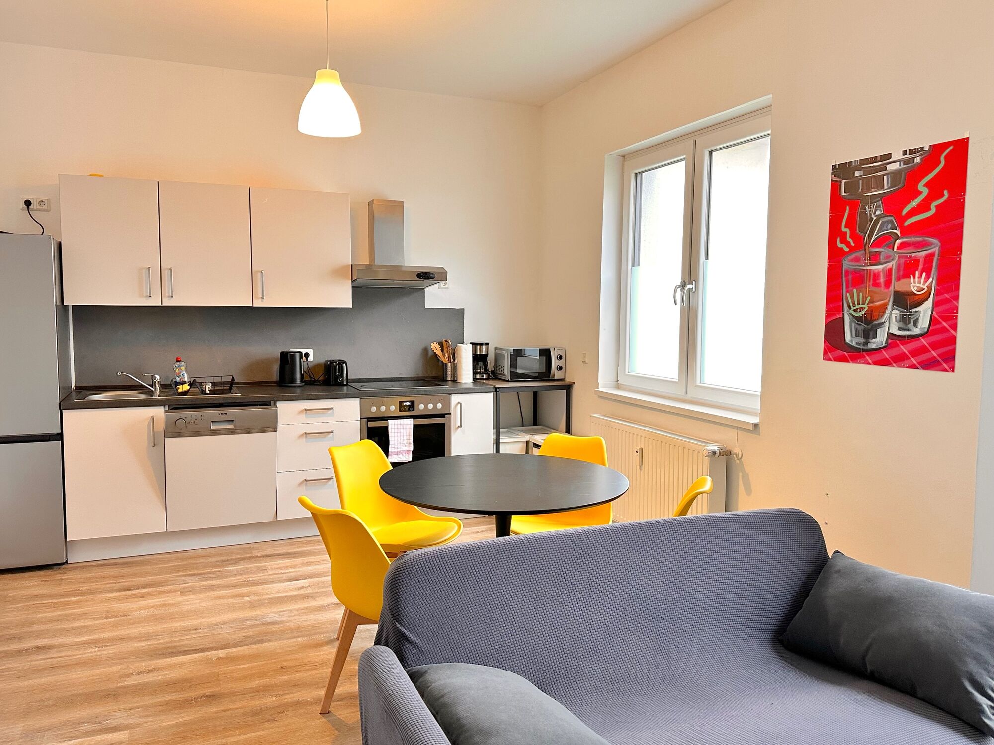Küche und Wohnzimmer Küche und Wohnzimmer