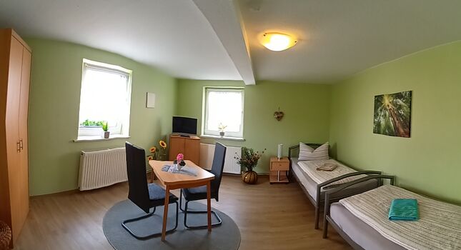 2. Schlafzimmer 2. Schlafzimmer