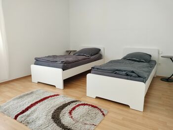 K-4 Gemütliche, möblierte 2,5-Zimmer Wohnung mit Balkon Bild 1 K-4 Gemütliche, möblierte 2,5-Zimmer Wohnung mit Balkon Bild 1