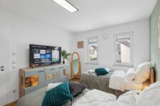 4 Zimmer, bis 6 Personen Apartment,20 min mit Auto - München Bild 2 4 Zimmer, bis 6 Personen Apartment,20 min mit Auto - München Bild 2