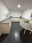 Vollausgestattete große Wohnung mit Terrasse und Parkplatz Bild 3 Vollausgestattete große Wohnung mit Terrasse und Parkplatz Bild 3