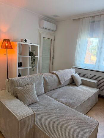 Großzügiges Apartment nahe Flughafen Wien Schwechat Bild 1 Großzügiges Apartment nahe Flughafen Wien Schwechat Bild 1