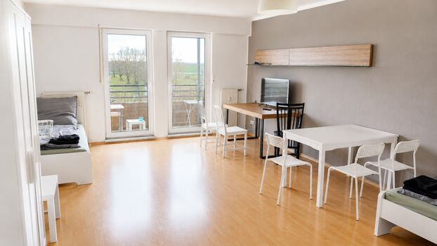 Apartments in Kabelsketal 15Min Flughafen, Porsche, Halle, Brehna, BMW Bild 5 Apartments in Kabelsketal 15Min Flughafen, Porsche, Halle, Brehna, BMW Bild 5